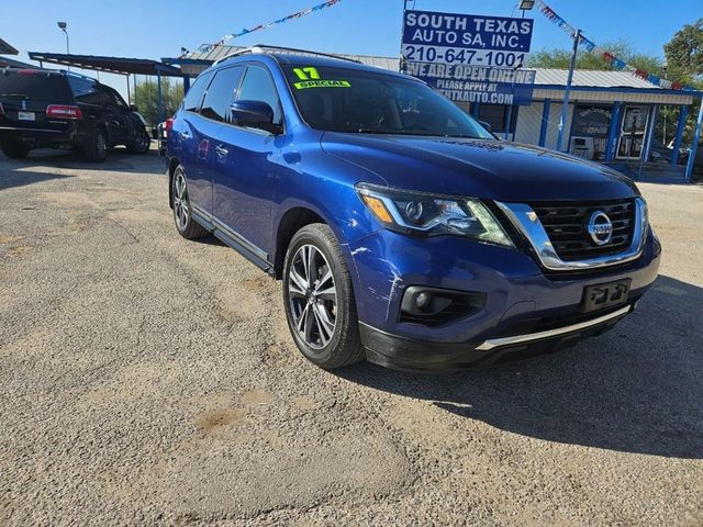 2017 Nissan Pathfinder Platinum