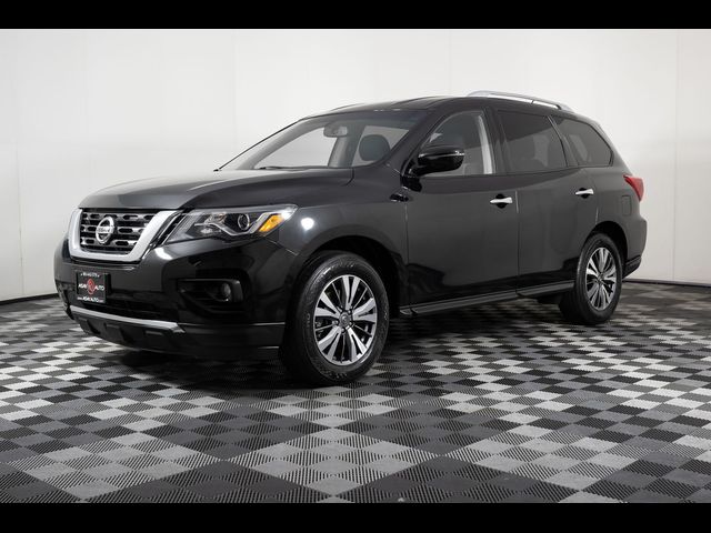 2017 Nissan Pathfinder SV