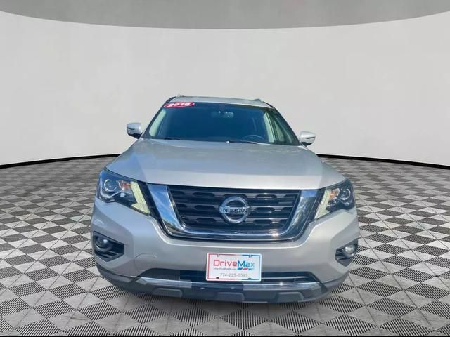 2017 Nissan Pathfinder SV