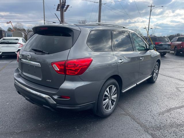 2017 Nissan Pathfinder S