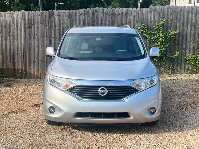 2017 Nissan Quest SV