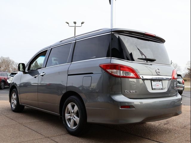 2017 Nissan Quest SV