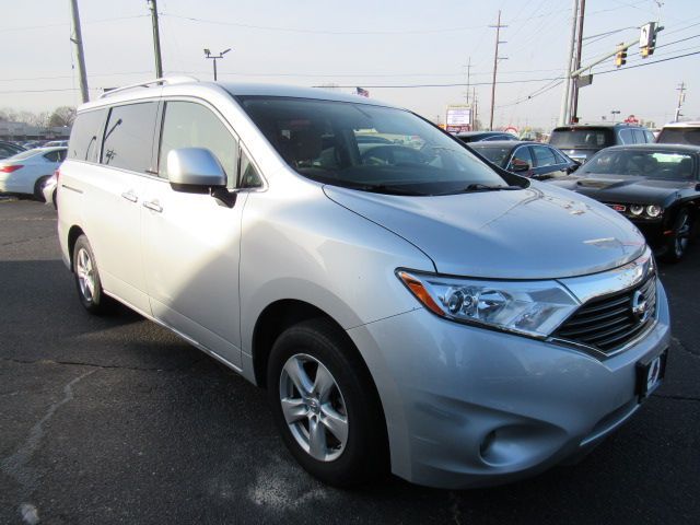 2017 Nissan Quest SV