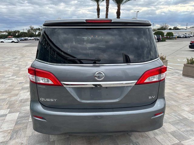 2017 Nissan Quest SV