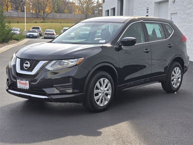 2017 Nissan Rogue S