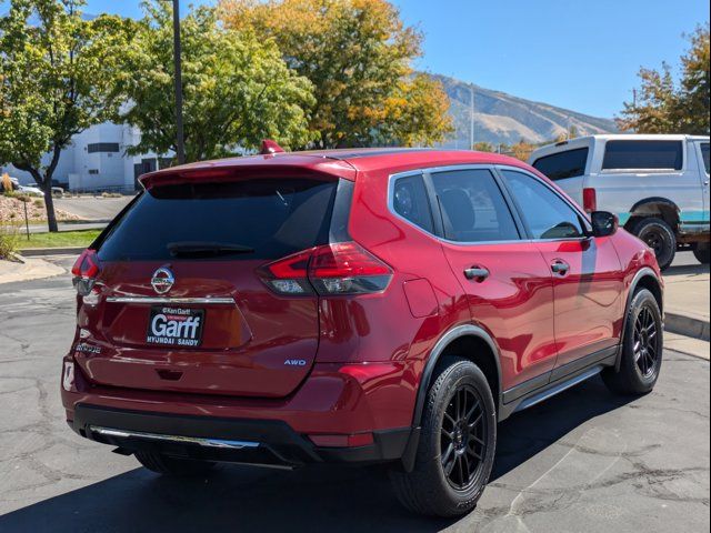 2017 Nissan Rogue S