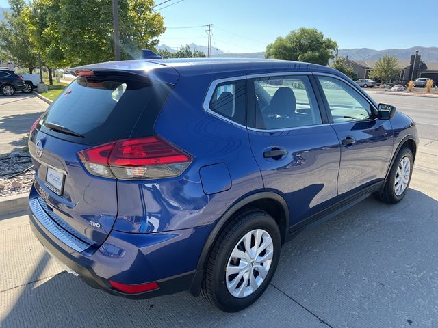 2017 Nissan Rogue S