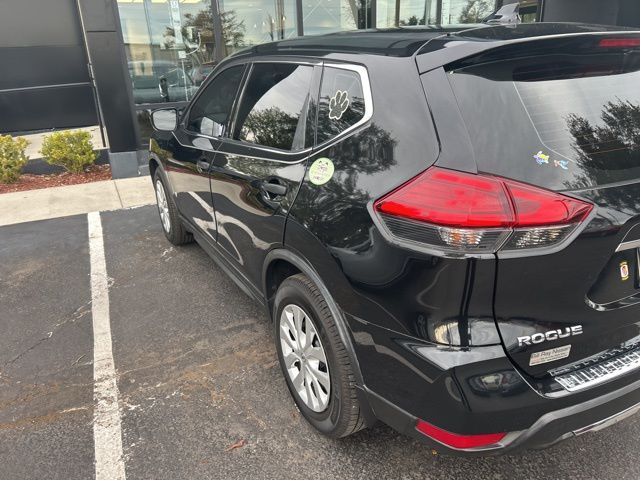 2017 Nissan Rogue S