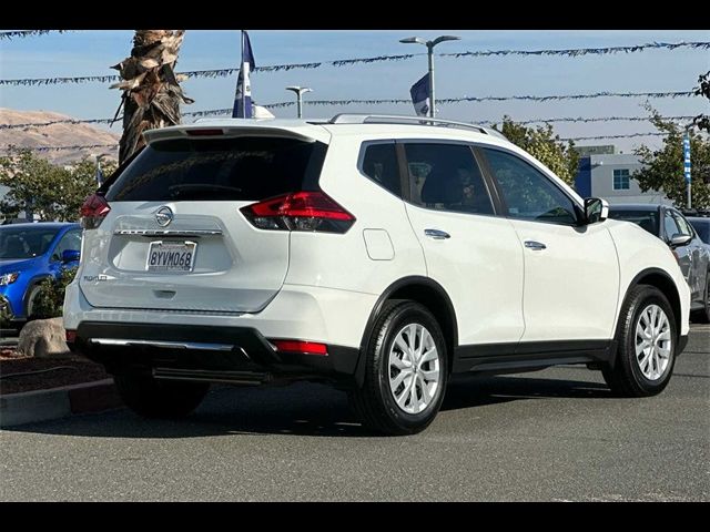 2017 Nissan Rogue S