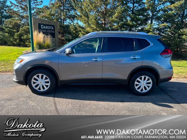 2017 Nissan Rogue S