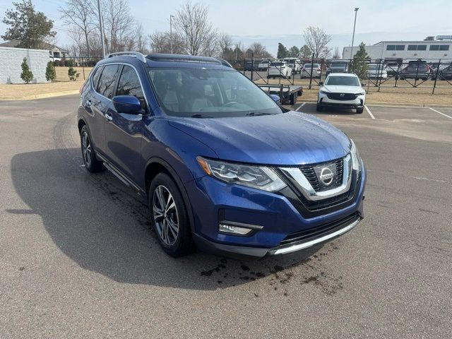 2017 Nissan Rogue SL