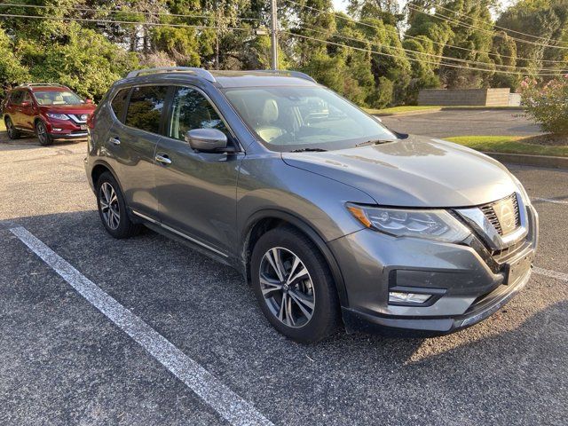 2017 Nissan Rogue SL