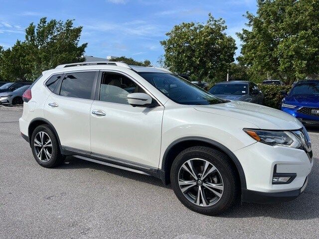 2017 Nissan Rogue SL