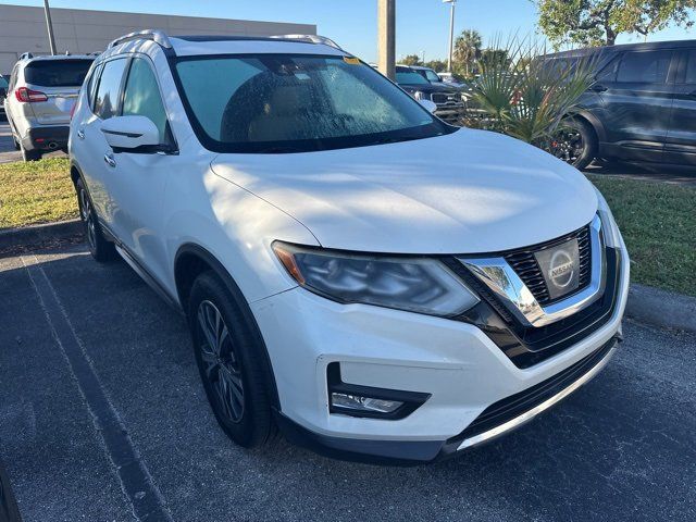 2017 Nissan Rogue SL