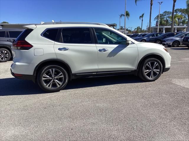 2017 Nissan Rogue SL