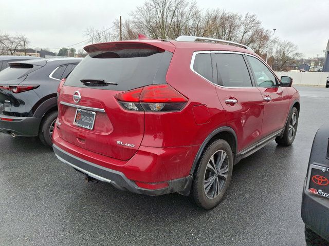 2017 Nissan Rogue SL