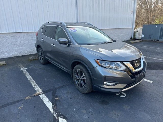 2017 Nissan Rogue SL