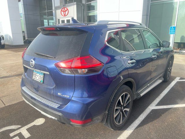 2017 Nissan Rogue SL