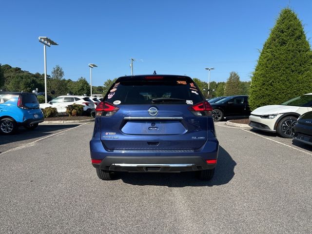 2017 Nissan Rogue SL