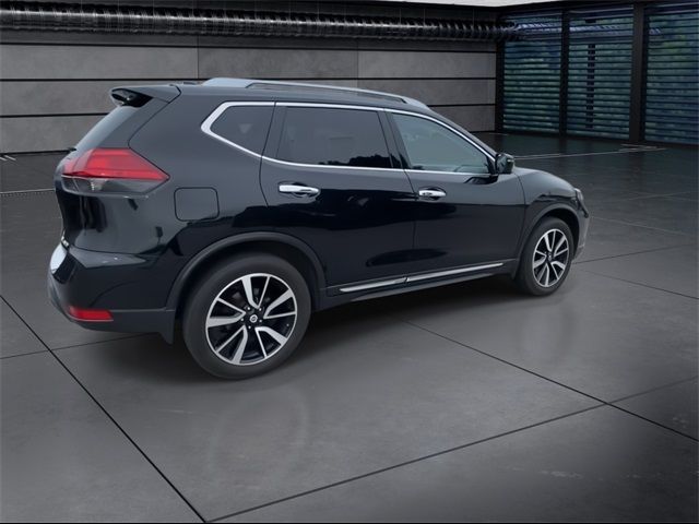 2017 Nissan Rogue SL