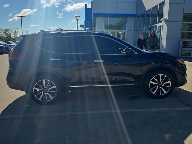 2017 Nissan Rogue SL