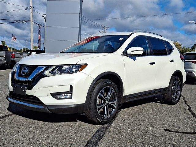 2017 Nissan Rogue SL