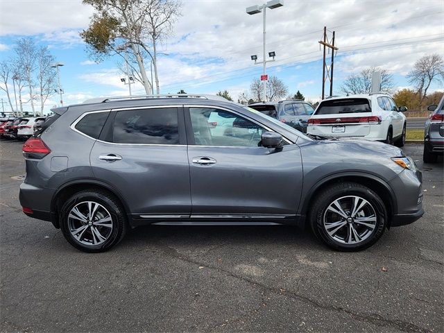 2017 Nissan Rogue SL