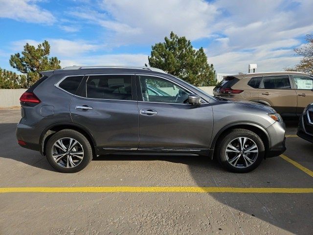 2017 Nissan Rogue SL