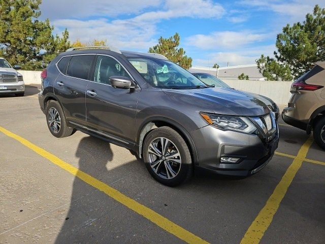 2017 Nissan Rogue SL