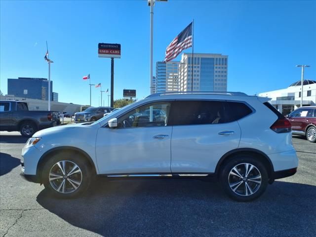 2017 Nissan Rogue SL