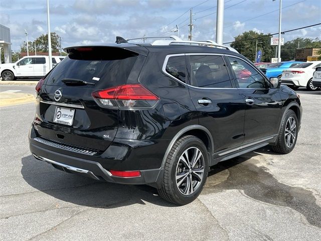 2017 Nissan Rogue SL