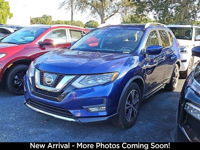 2017 Nissan Rogue SL