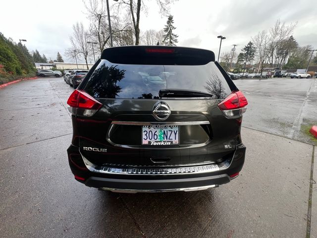 2017 Nissan Rogue SL