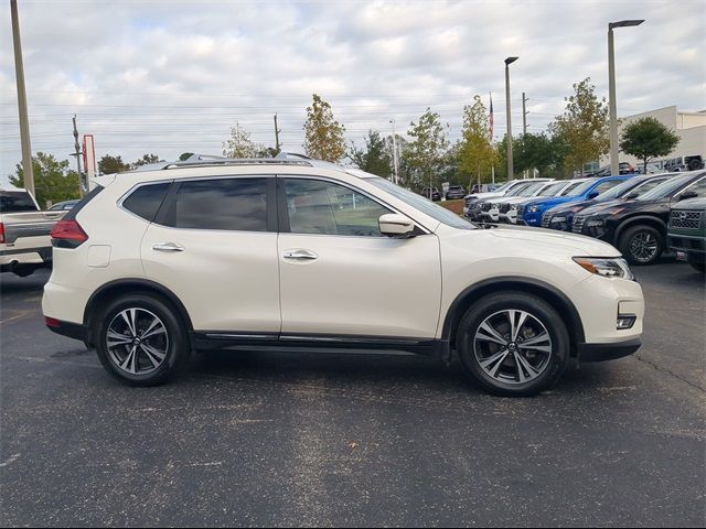 2017 Nissan Rogue SL