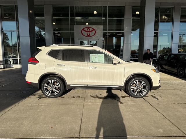 2017 Nissan Rogue SL