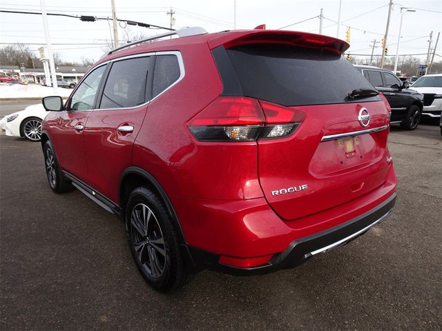 2017 Nissan Rogue SL