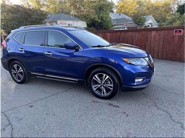 2017 Nissan Rogue SL