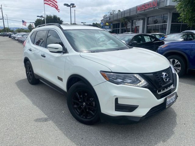 2017 Nissan Rogue SV