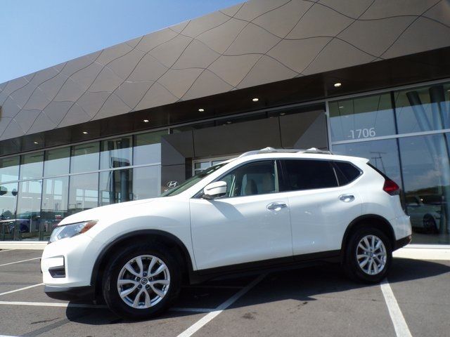 2017 Nissan Rogue SV