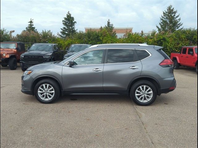 2017 Nissan Rogue SV