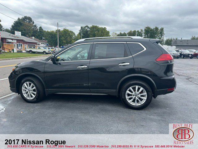 2017 Nissan Rogue SV