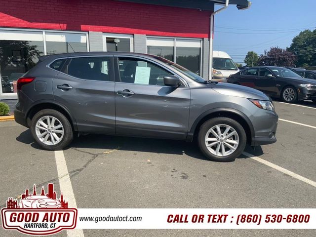 2017 Nissan Rogue Sport S