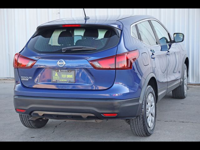 2017 Nissan Rogue Sport S