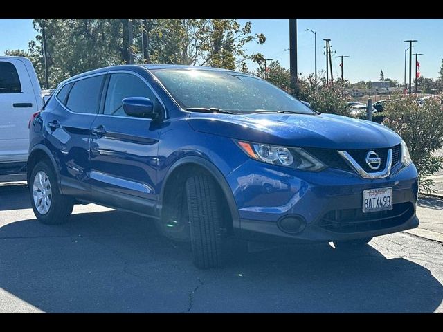 2017 Nissan Rogue Sport S