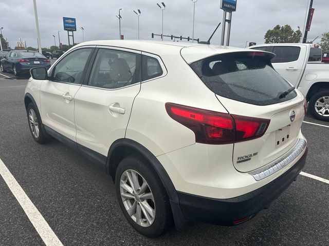 2017 Nissan Rogue Sport S