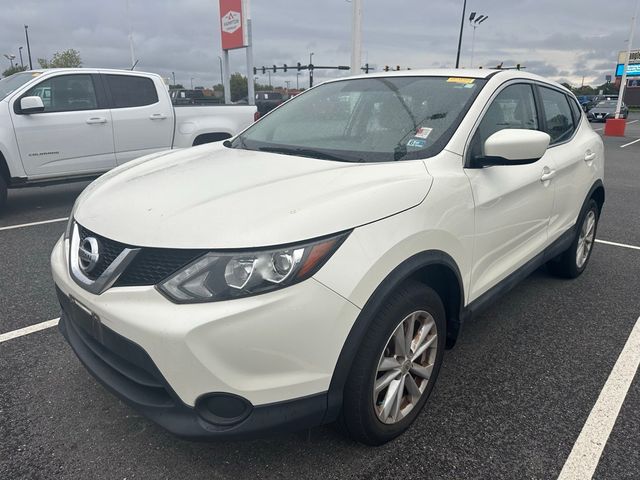 2017 Nissan Rogue Sport S