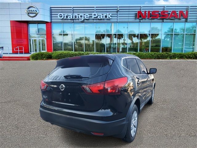 2017 Nissan Rogue Sport S