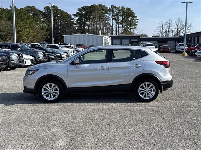 2017 Nissan Rogue Sport S