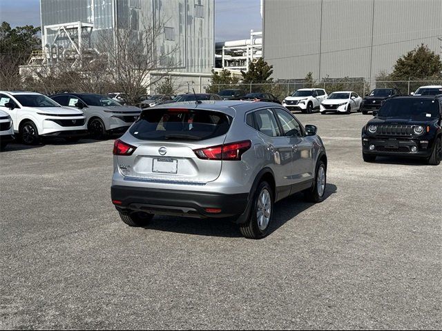 2017 Nissan Rogue Sport S