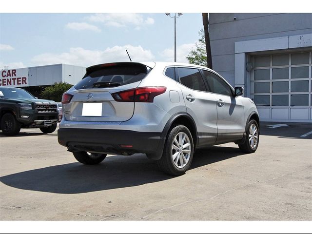 2017 Nissan Rogue Sport S